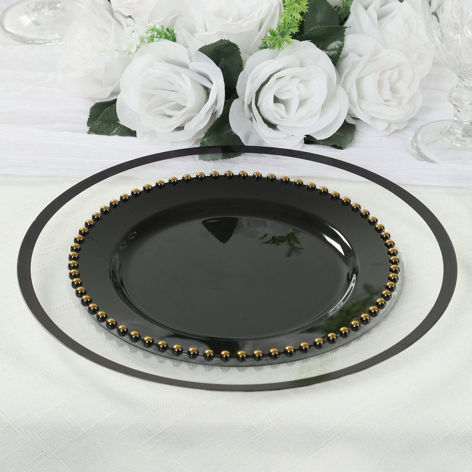 10 Round Disposable Plastic Salad and Dinner Plates with Beaded Trim