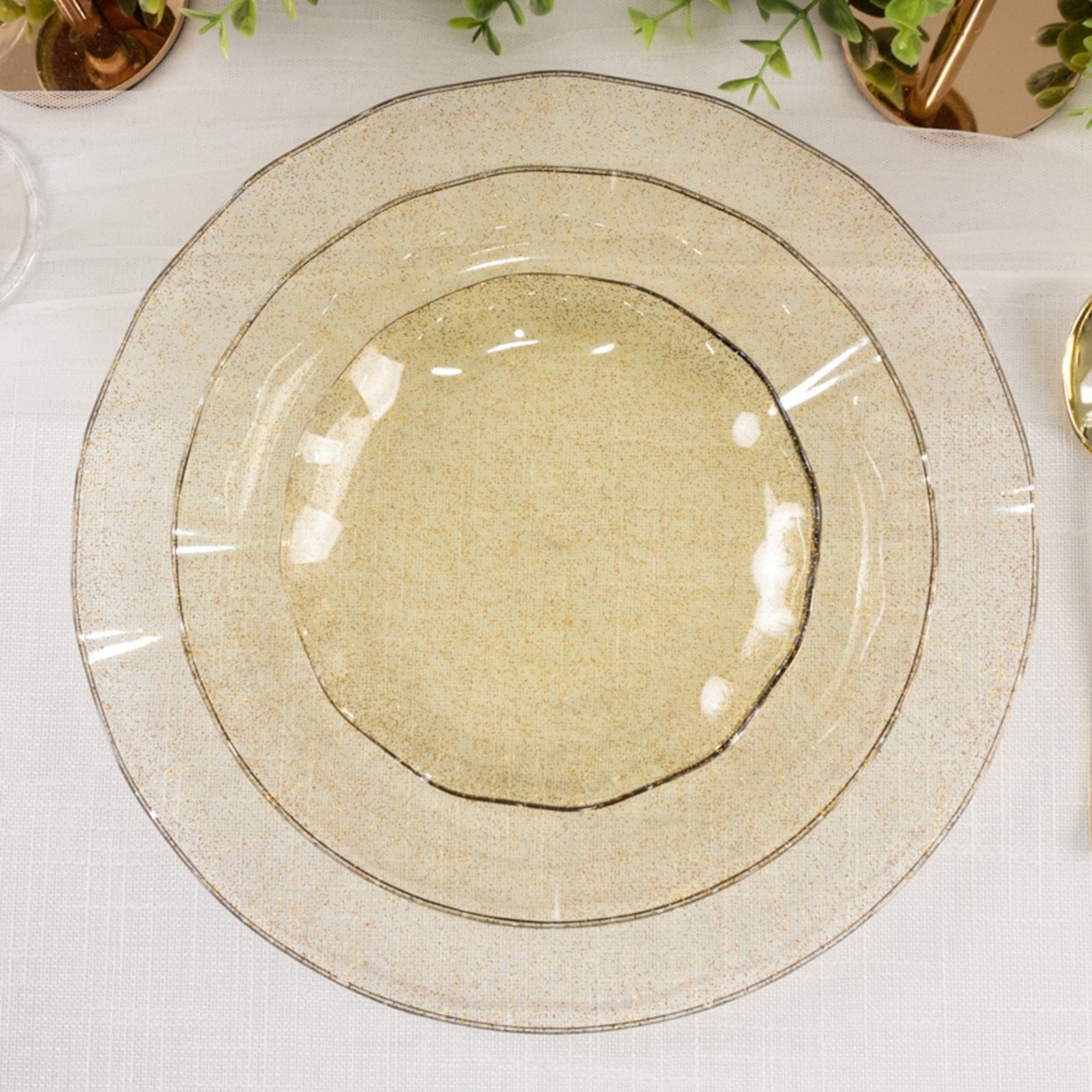 10 Round Disposable Salad Dinner Plastic Plates with Gold Wavy Trim