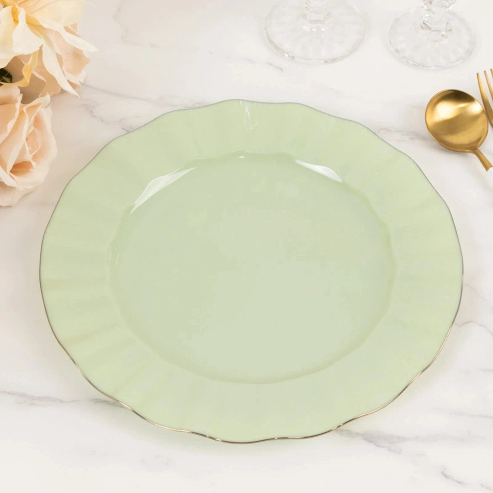 10 Round Disposable Salad Dinner Plastic Plates with Gold Wavy Trim