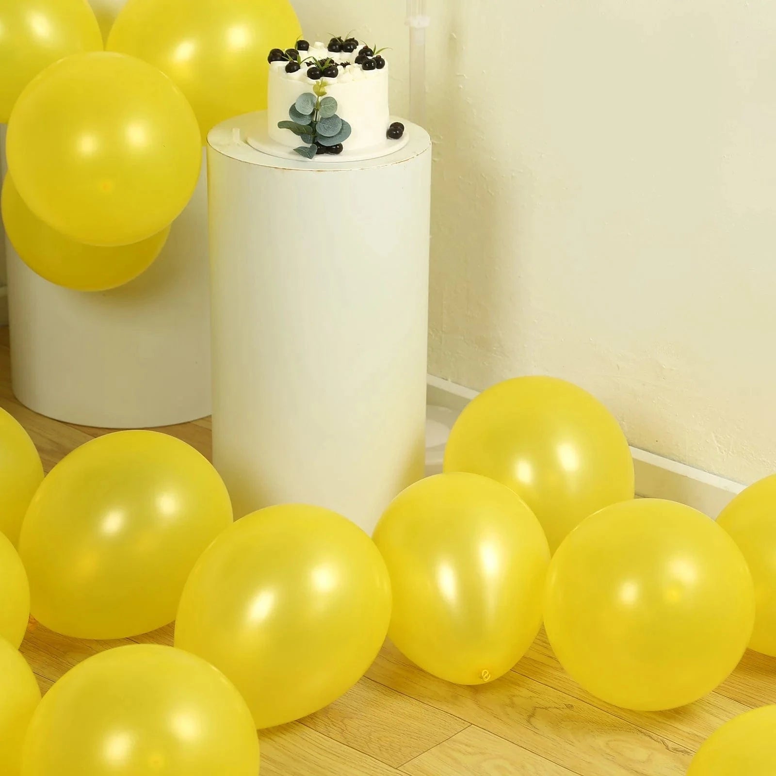 50 Round 12 in Biodegradable Party Balloons