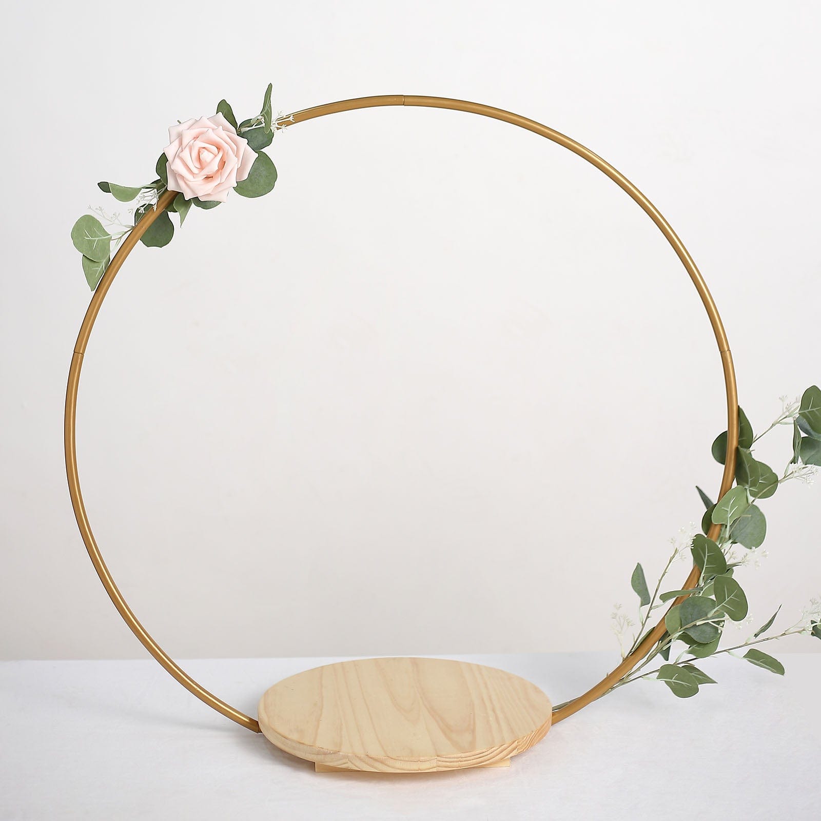 Gold Geometric Round Wood with Metal Arch Cake Display Stand