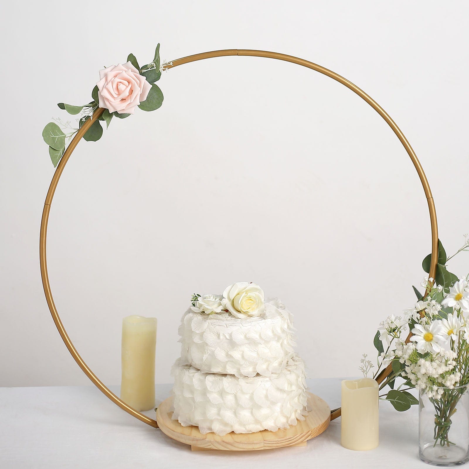 Gold Geometric Round Wood with Metal Arch Cake Display Stand