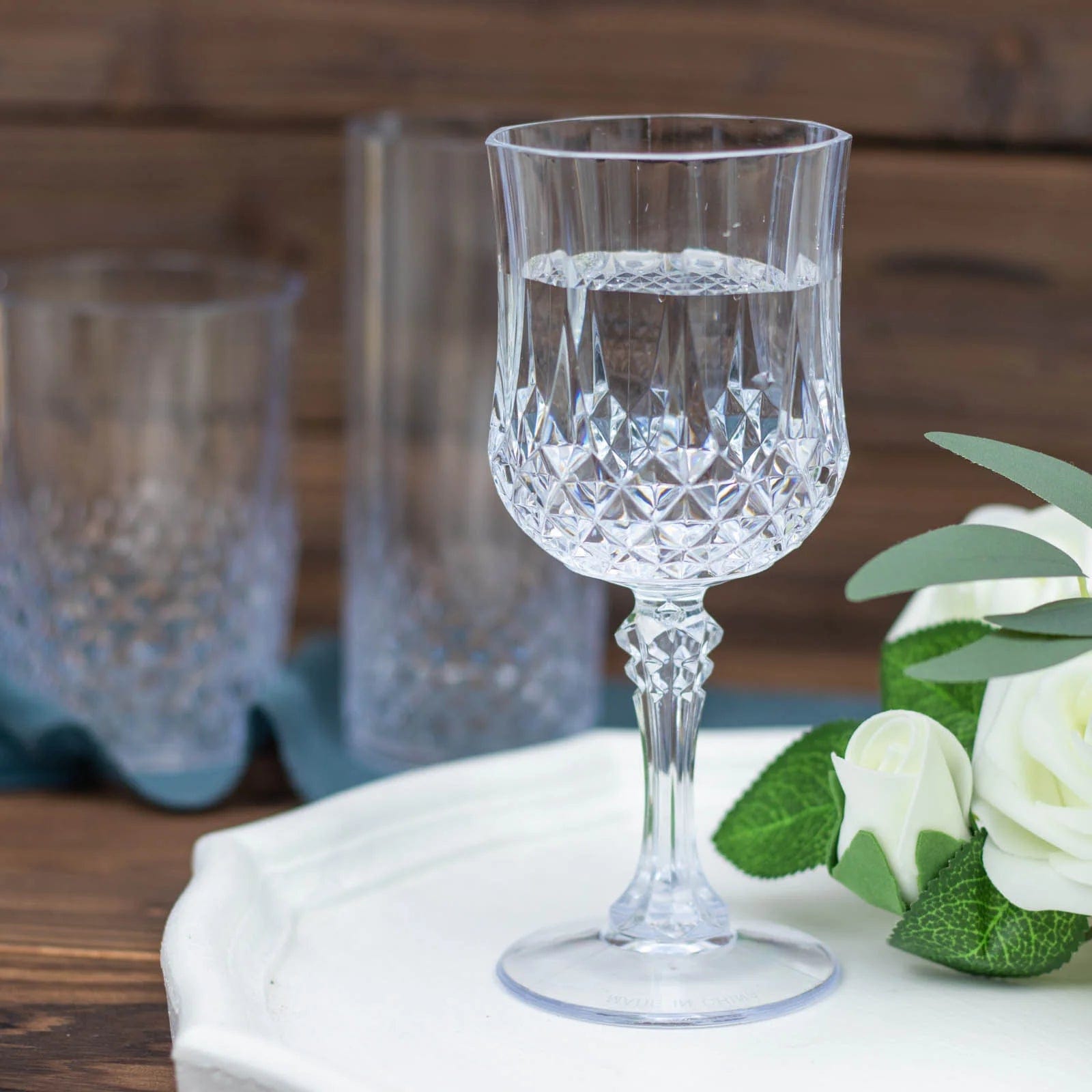 6 Disposable 8 oz Crystal Cut Goblets Plastic Wine Glasses