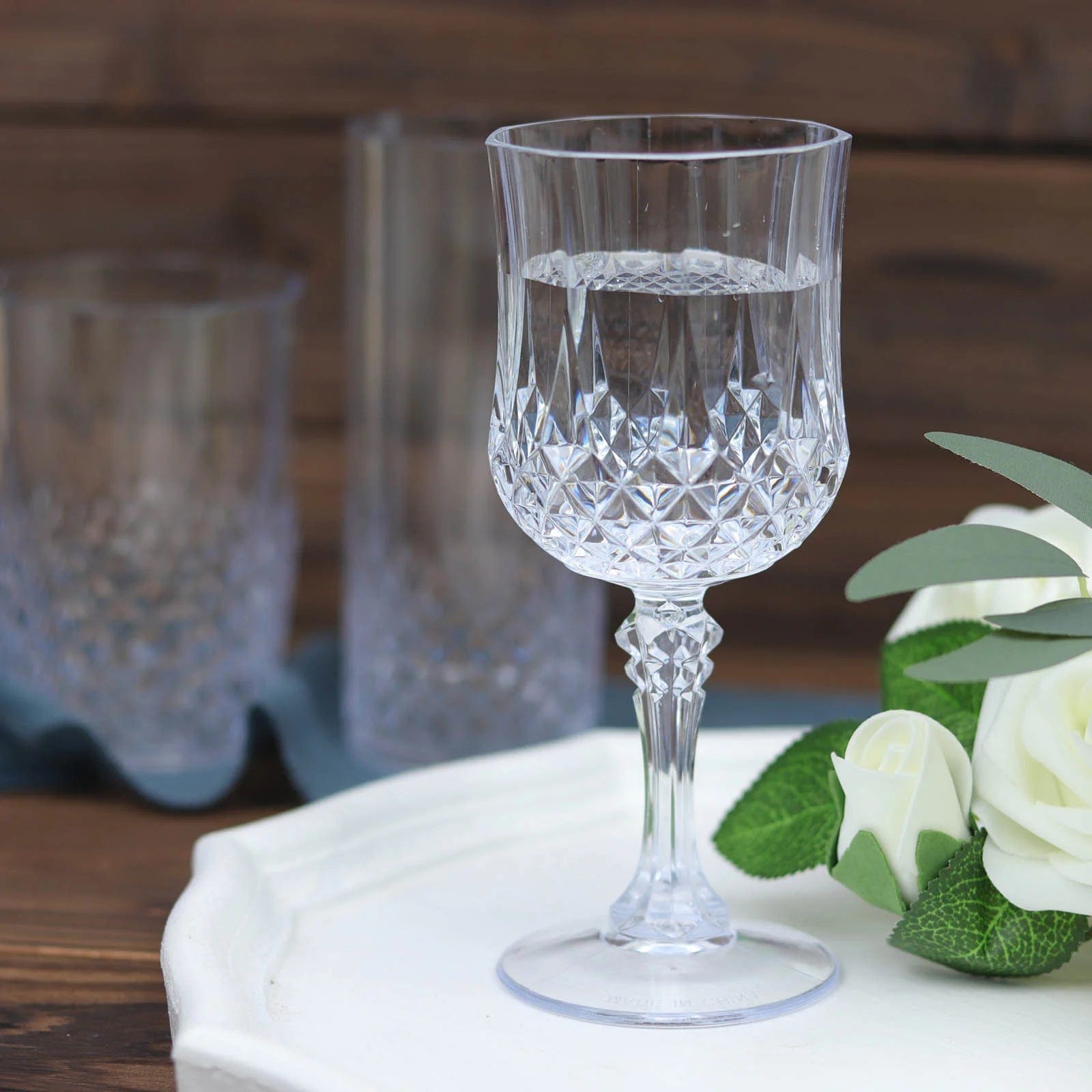 6 Disposable 8 oz Crystal Cut Goblets Plastic Wine Glasses