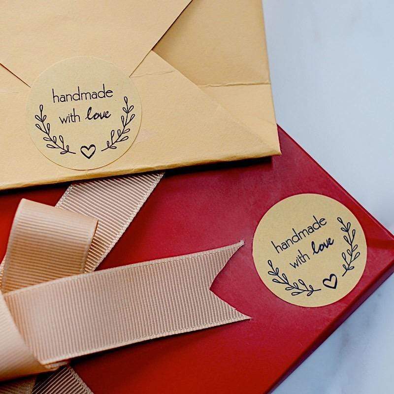 500 Natural and Black Handmade with Love 1.5 in Round Stickers Roll