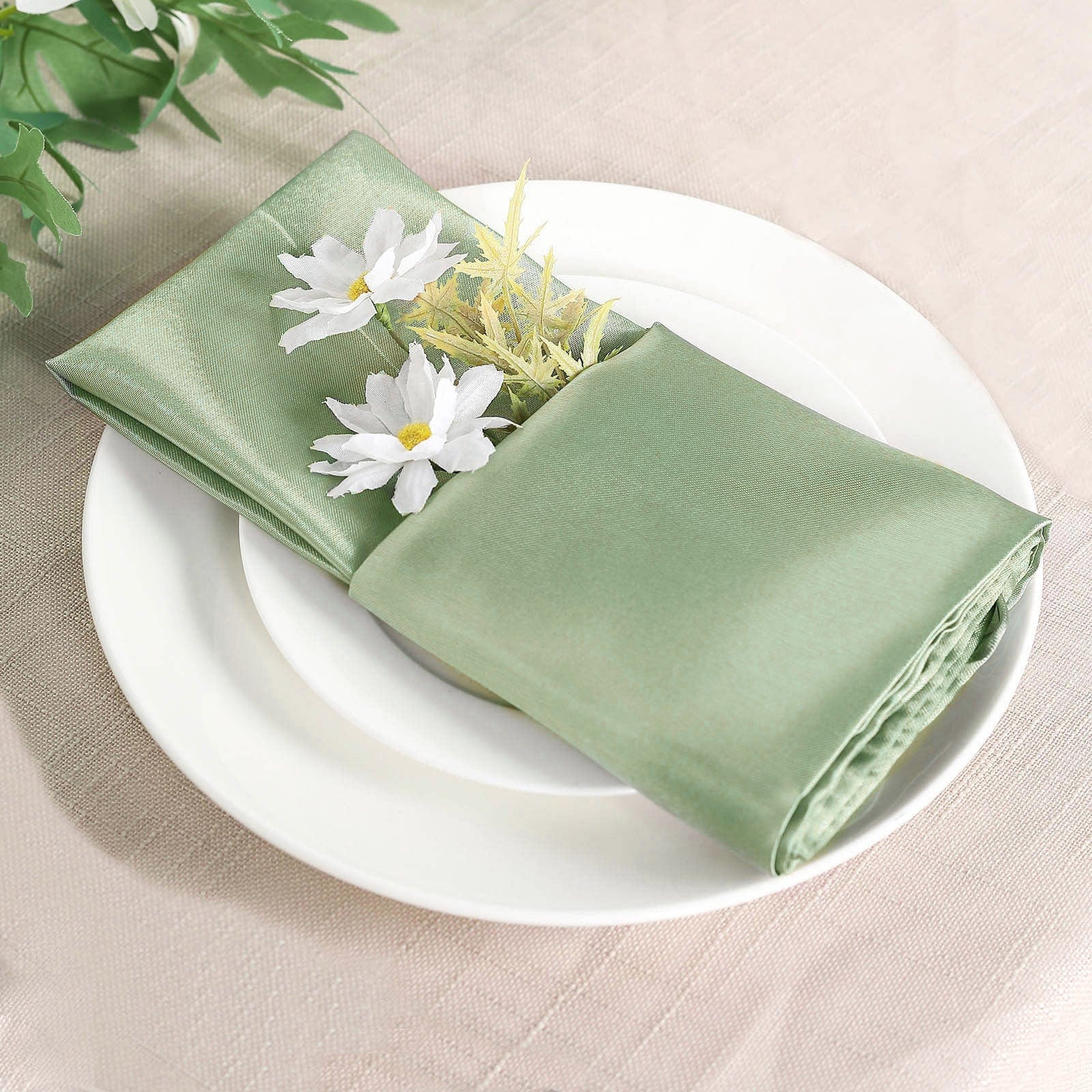 5 Satin Dinner Napkins Wedding Party Reception Events