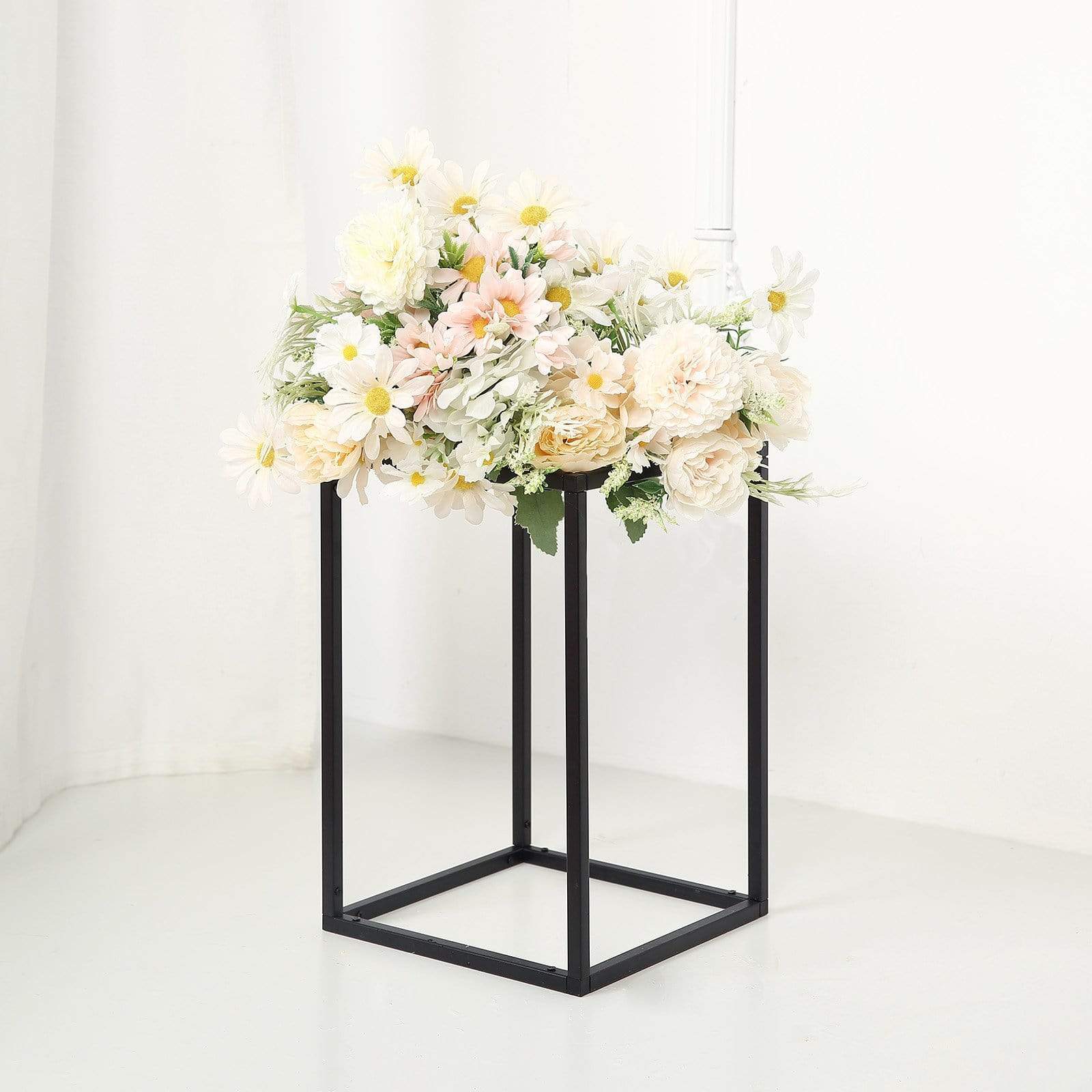 2 pcs 12 in tall Matte Metal Geometric Rectangular Stands Flower Vase Holders