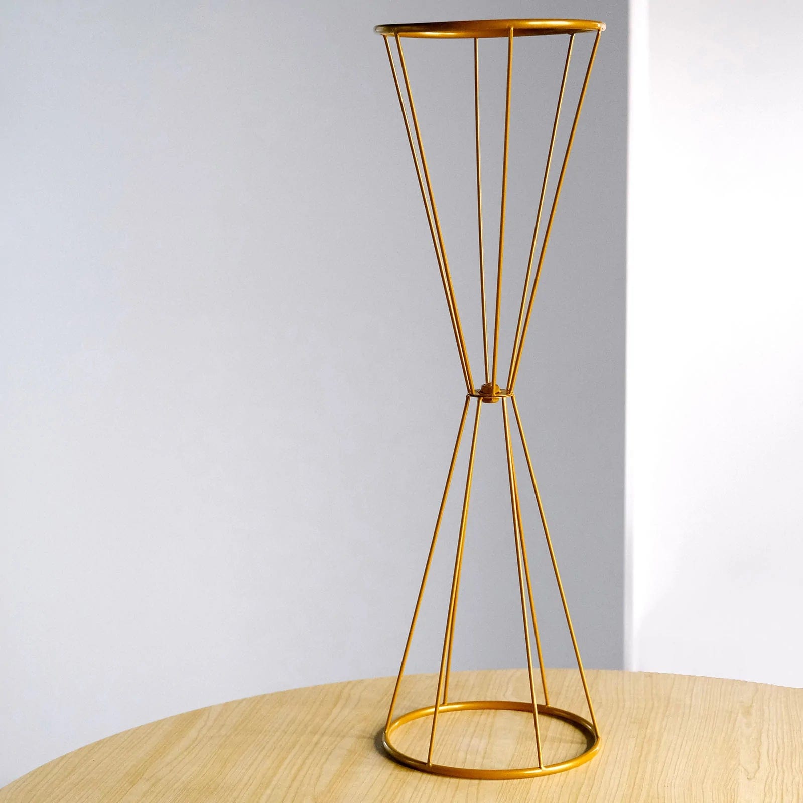 Reversible Gold Geometric Metal Flower Stand Centerpiece Pedestal