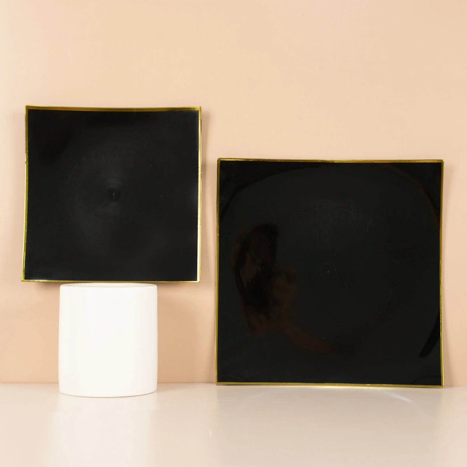 10 Concave Square Disposable Salad and Dinner Plastic Plates with Gold Trim