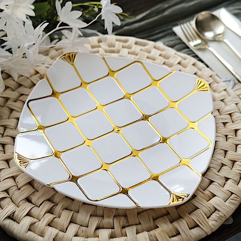 10 Disposable White Plastic Plates with Gold Geometric Design