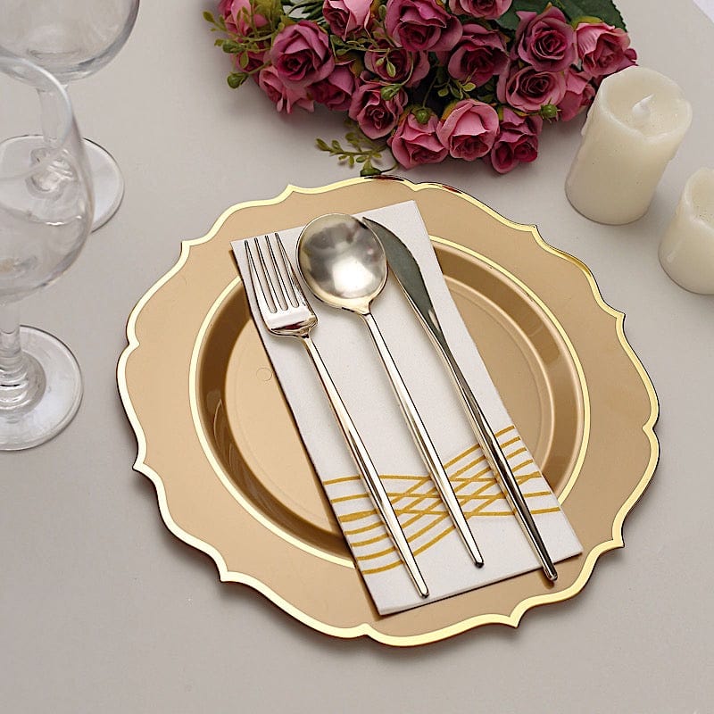 10 pcs 10 in Disposable Plastic Dinner Plates With Scalloped Rim
