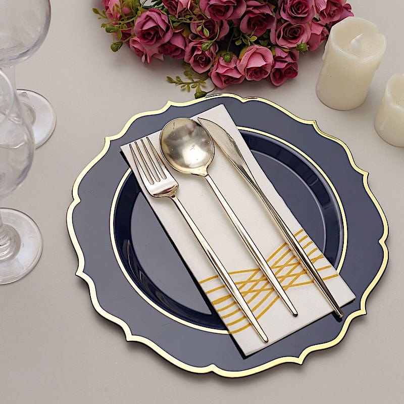 10 pcs 10 in Disposable Plastic Dinner Plates With Scalloped Rim