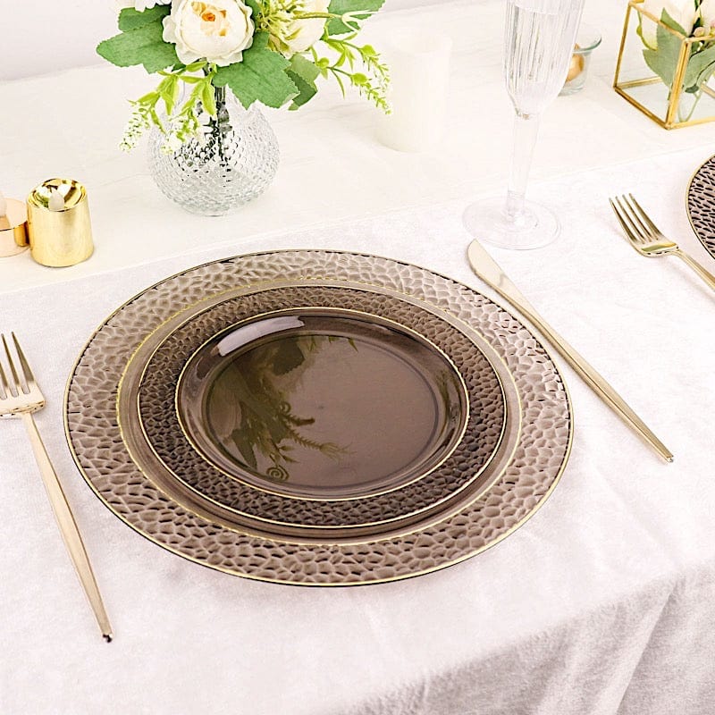 10 pcs 7.5 in wide Disposable Plastic Salad Plates with Hammered Trim