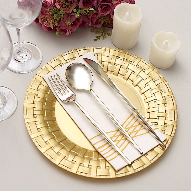 10 pcs Disposable Clear Plastic Dessert Plates with Basketweave