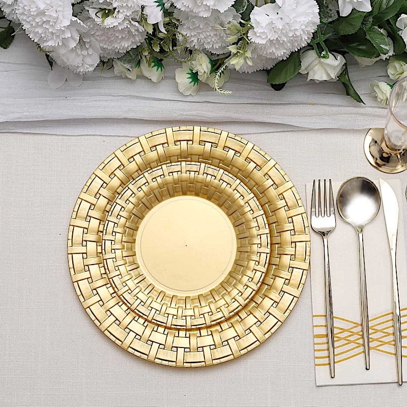 10 pcs Disposable Clear Plastic Dessert Plates with Basketweave