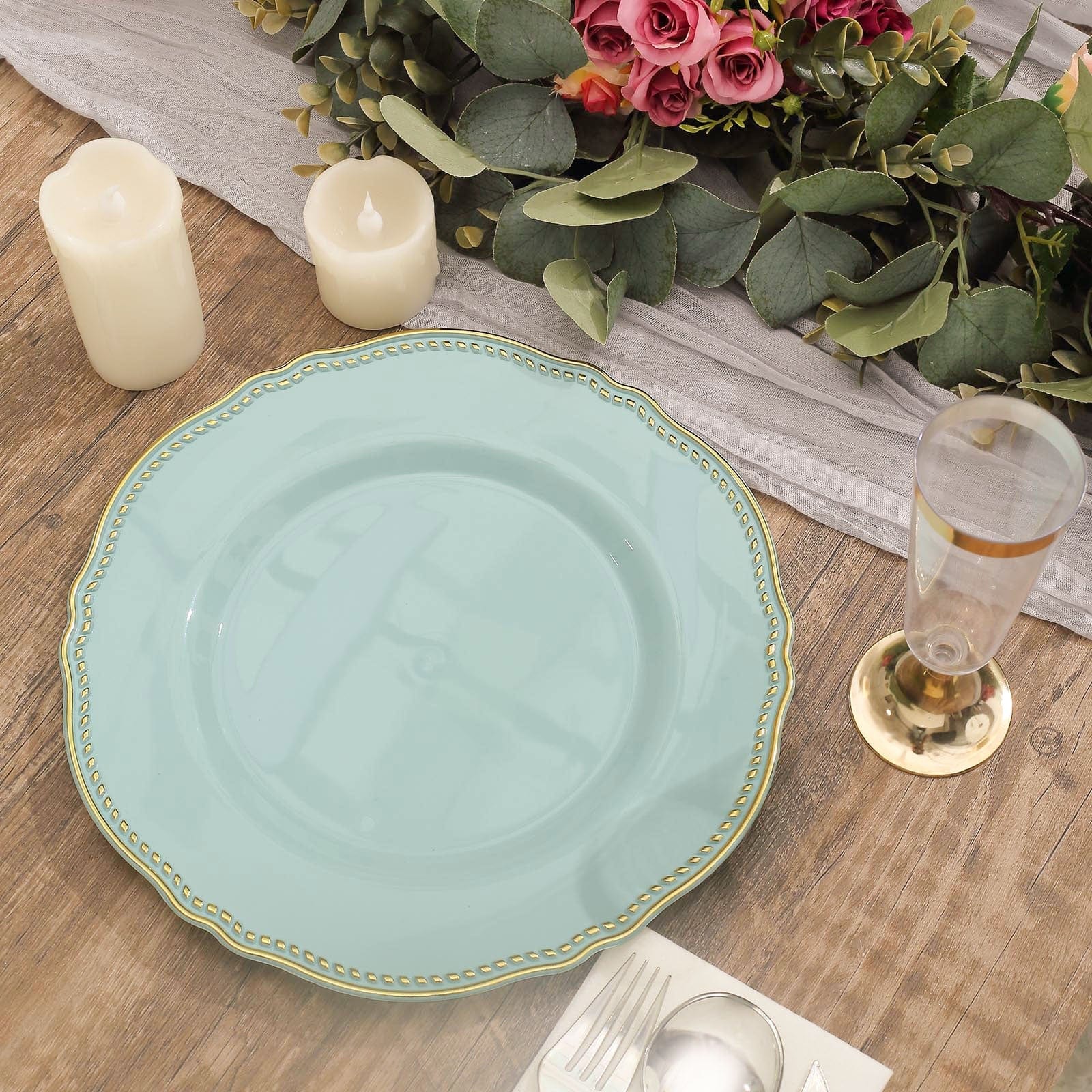 10 Round Disposable Plastic Dinner Plates with Gold Scalloped Trim