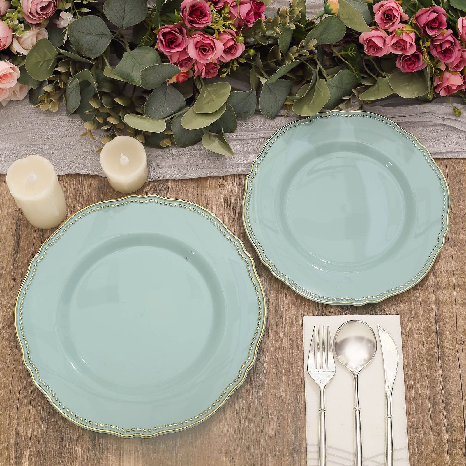 10 Round Disposable Plastic Dinner Plates with Gold Scalloped Trim