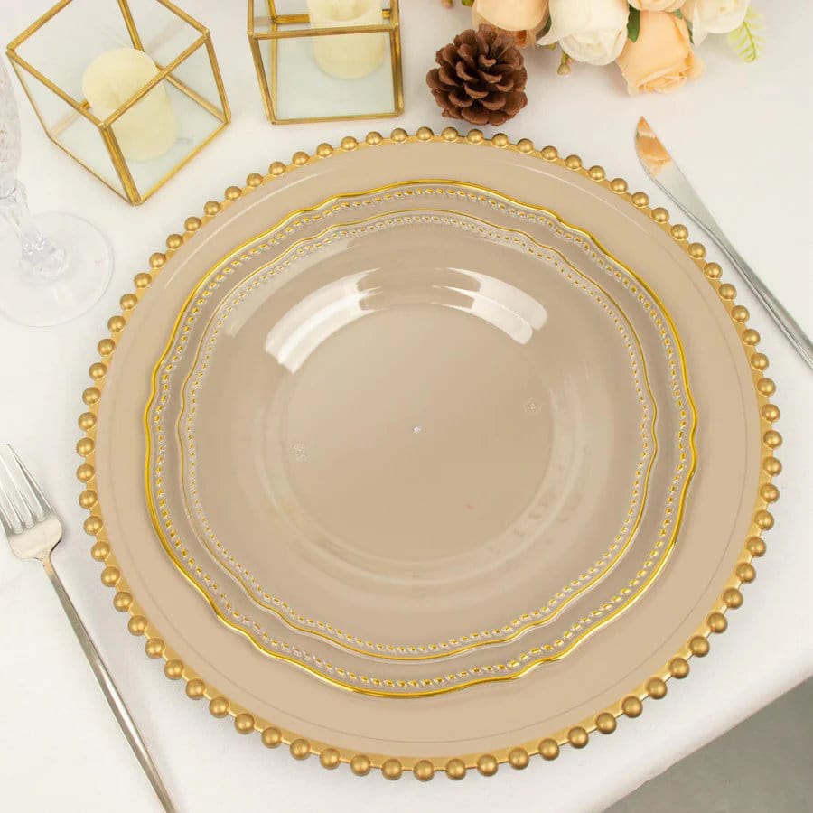 10 Round Disposable Plastic Dinner Plates with Gold Scalloped Trim