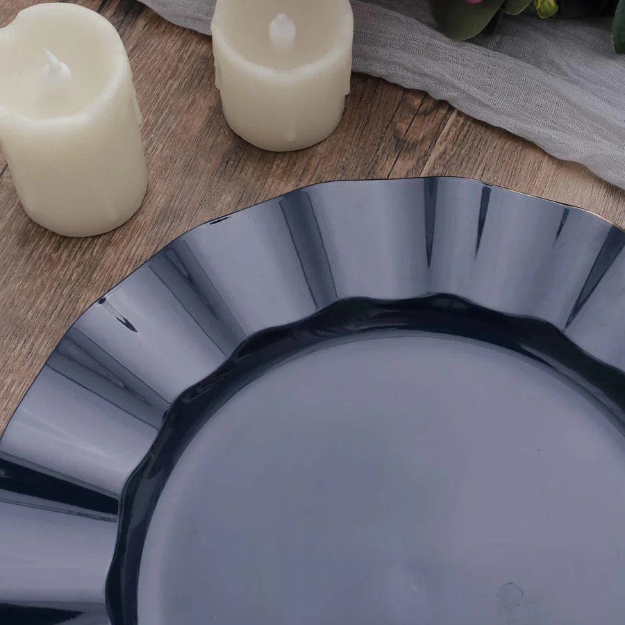 10 Round Disposable Salad Dinner Plastic Plates with Gold Wavy Trim