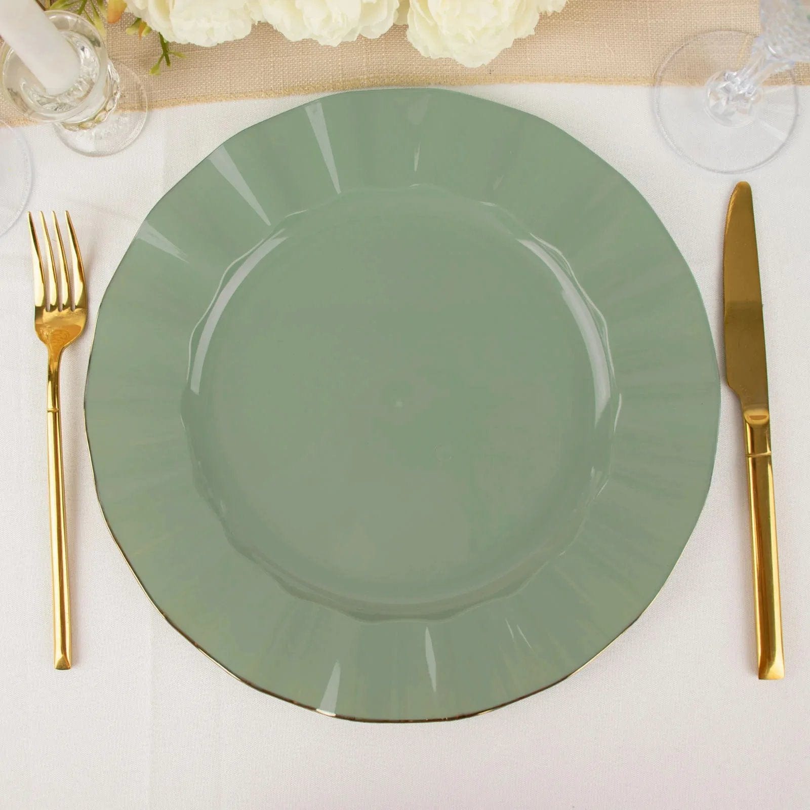 10 Round Disposable Salad Dinner Plastic Plates with Gold Wavy Trim