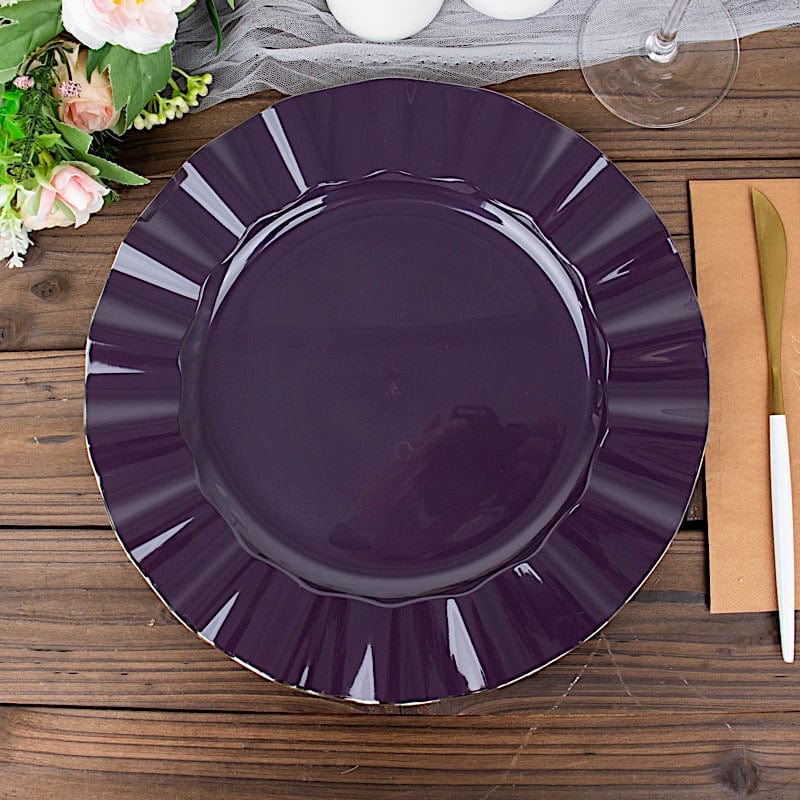 10 Round Disposable Salad Dinner Plastic Plates with Gold Wavy Trim