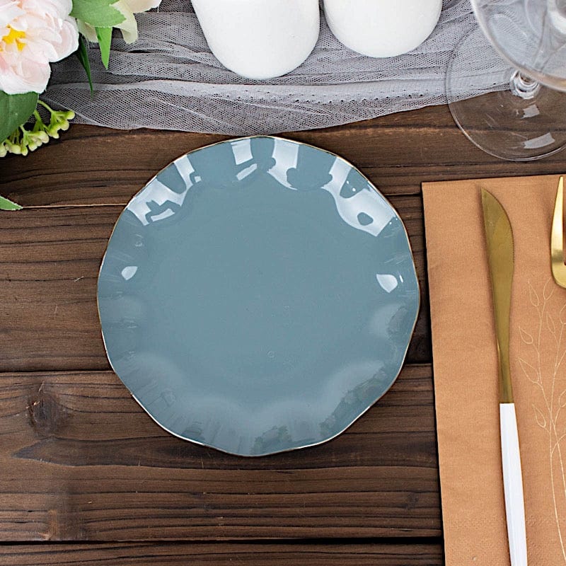 10 Round Disposable Salad Dinner Plastic Plates with Gold Wavy Trim