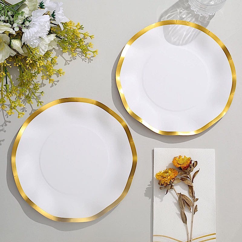 25 Round Disposable Dinner Salad Paper Plates with Gold Wavy Trim
