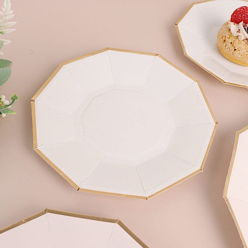 25 Decagon 7 in Disposable Paper Salad Plates with Gold Trim