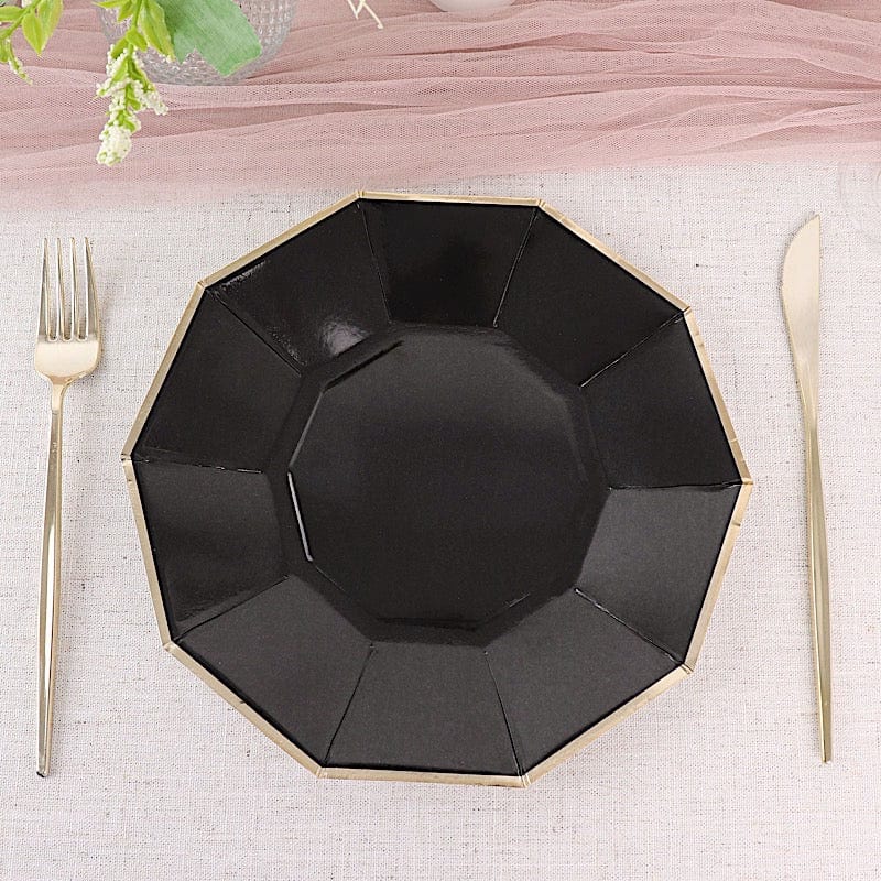 25 Decagon 9 in Disposable Paper Dinner Plates with Gold Trim