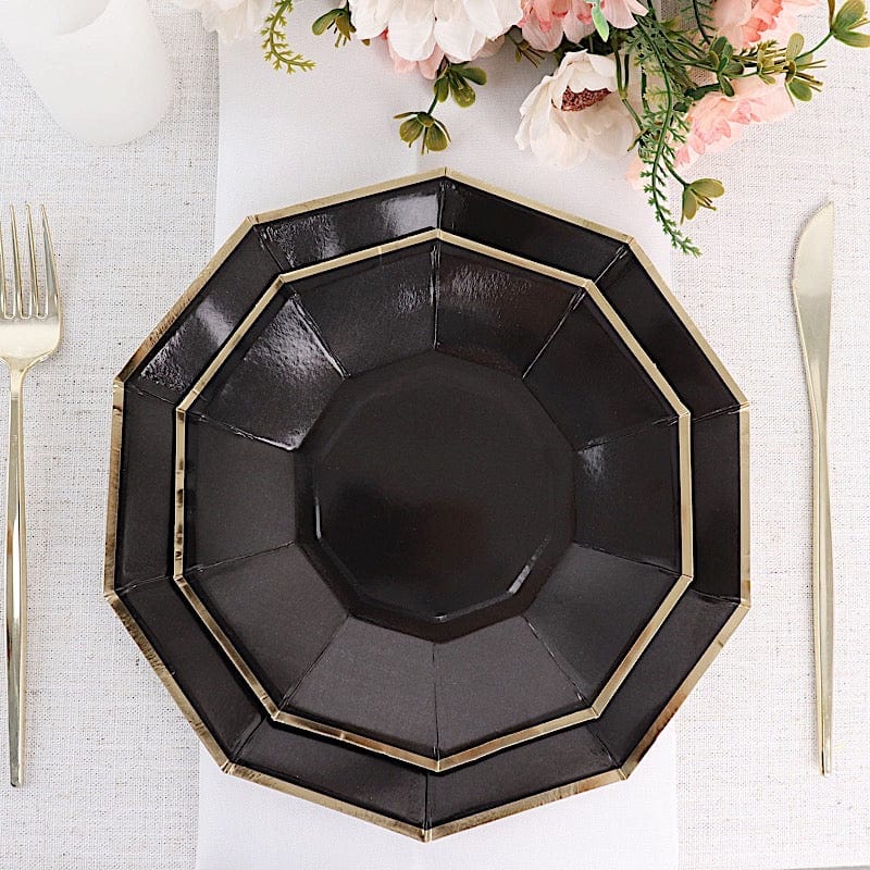 25 Decagon 9 in Disposable Paper Dinner Plates with Gold Trim