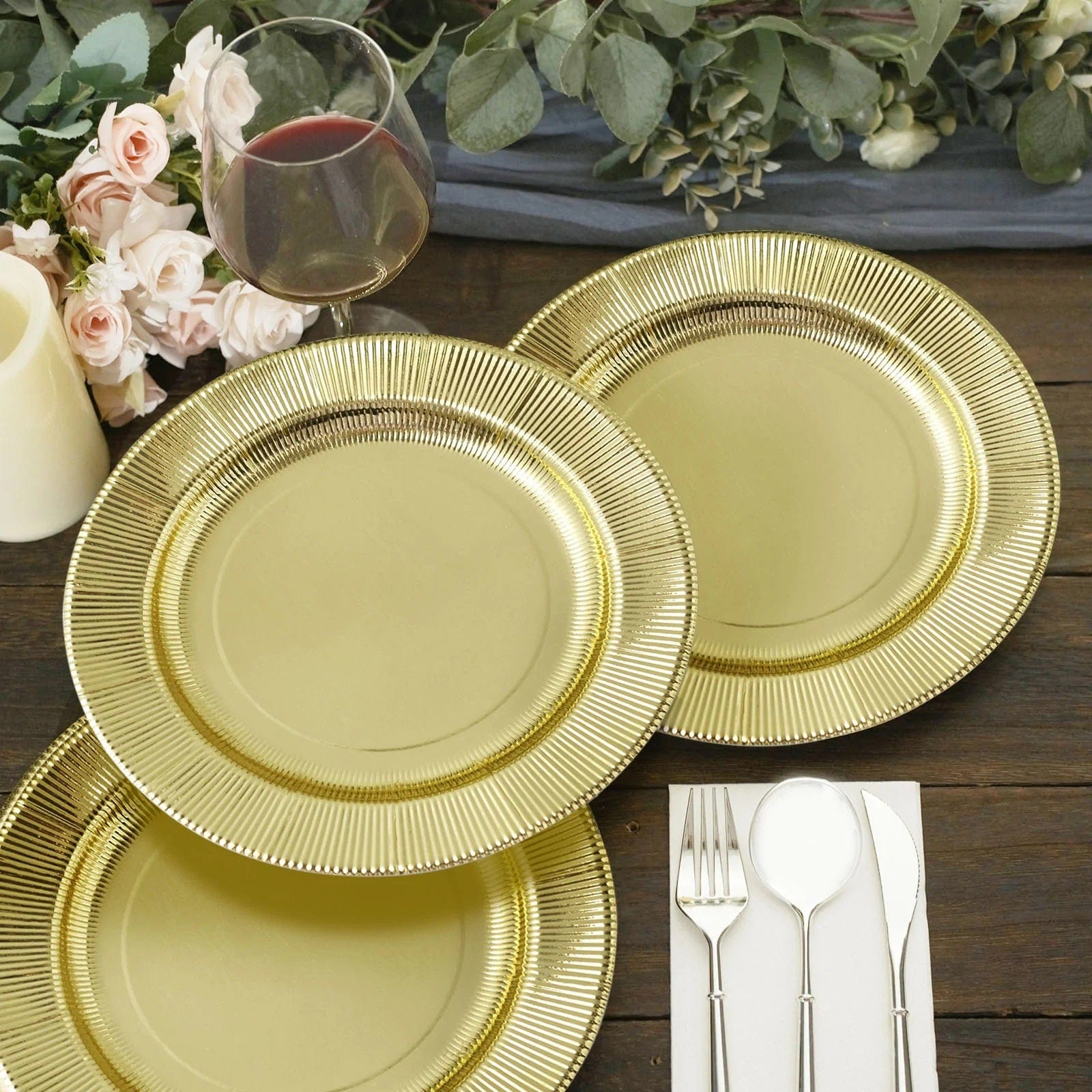 25 Round Metallic Disposable Dinner Salad Paper Plates with Textured Trim