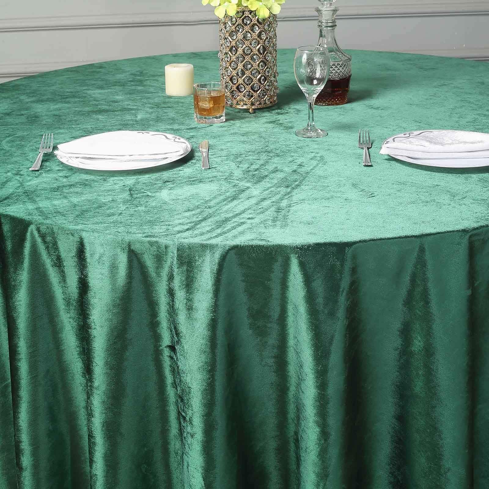 120 in Hunter Green Round Premium Velvet Tablecloth