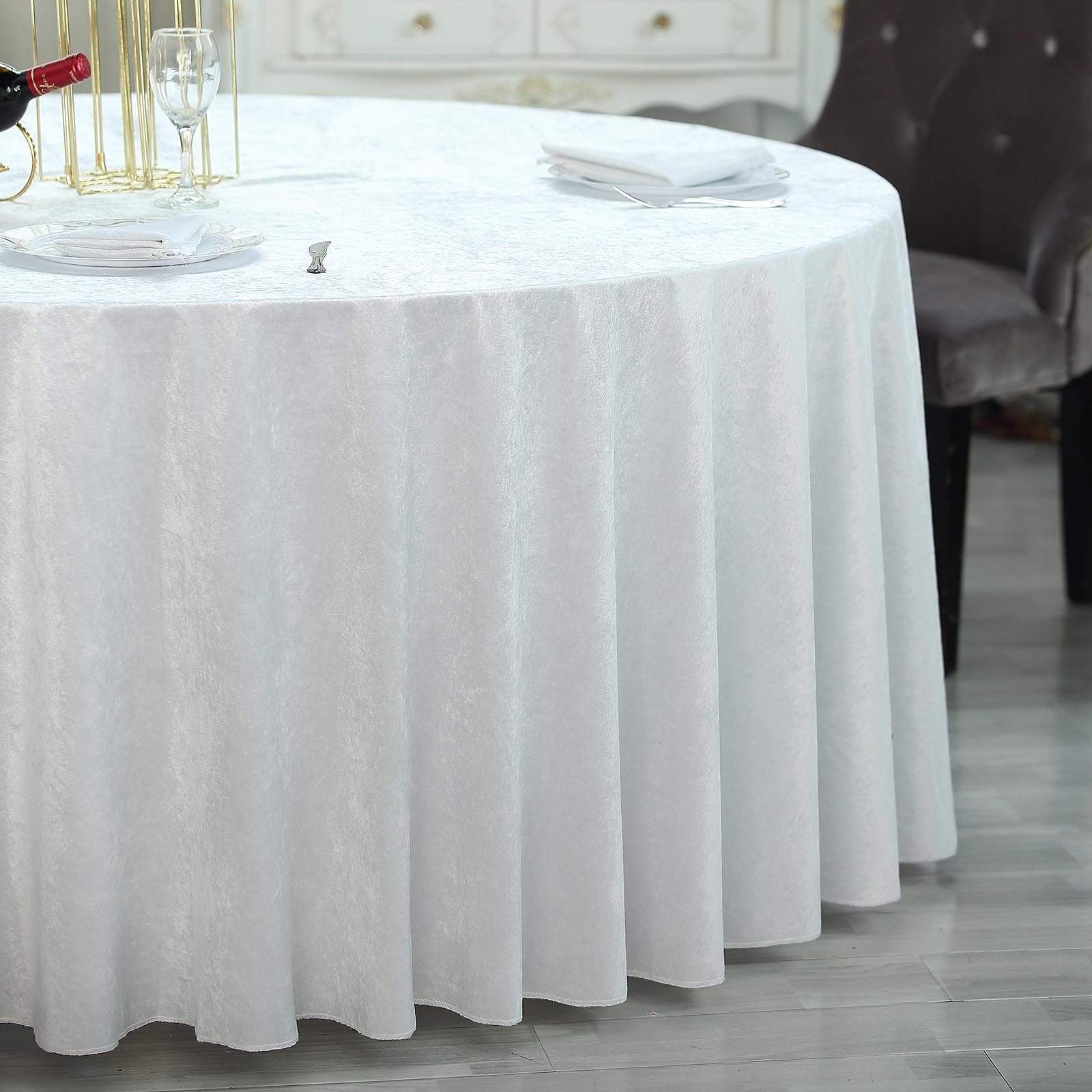 120 in White Round Premium Velvet Tablecloth