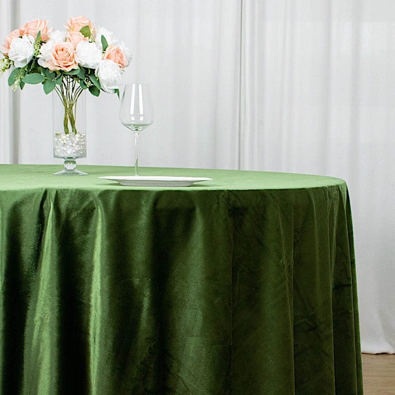 120 in Round Premium Velvet Tablecloth