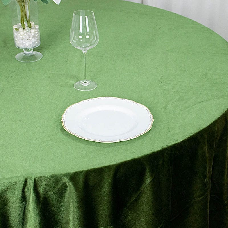 120 in Round Premium Velvet Tablecloth