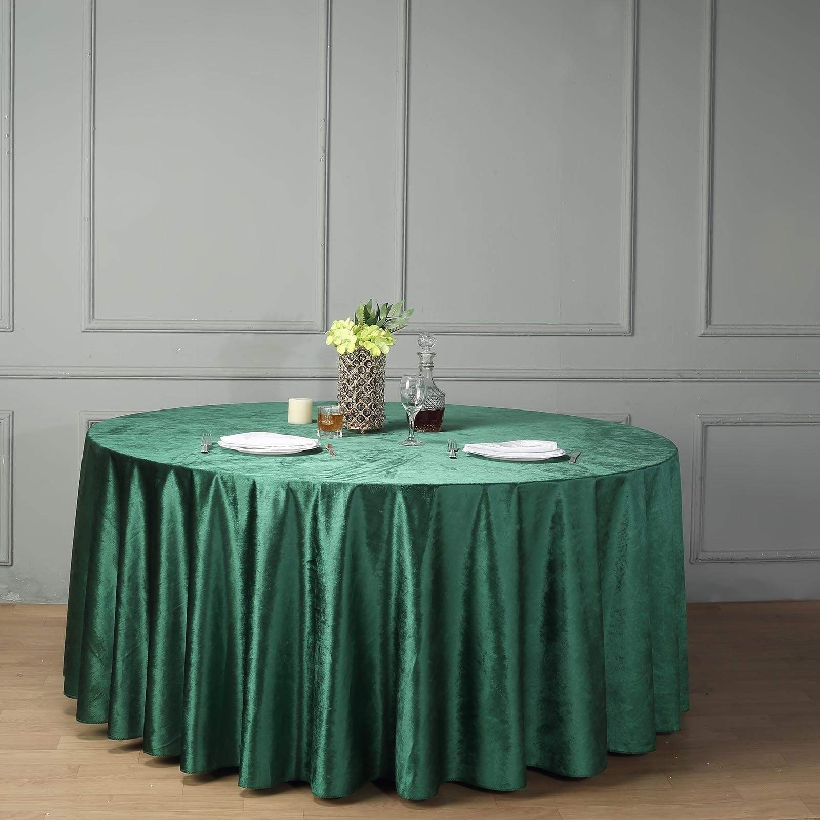 120 in Hunter Green Round Premium Velvet Tablecloth