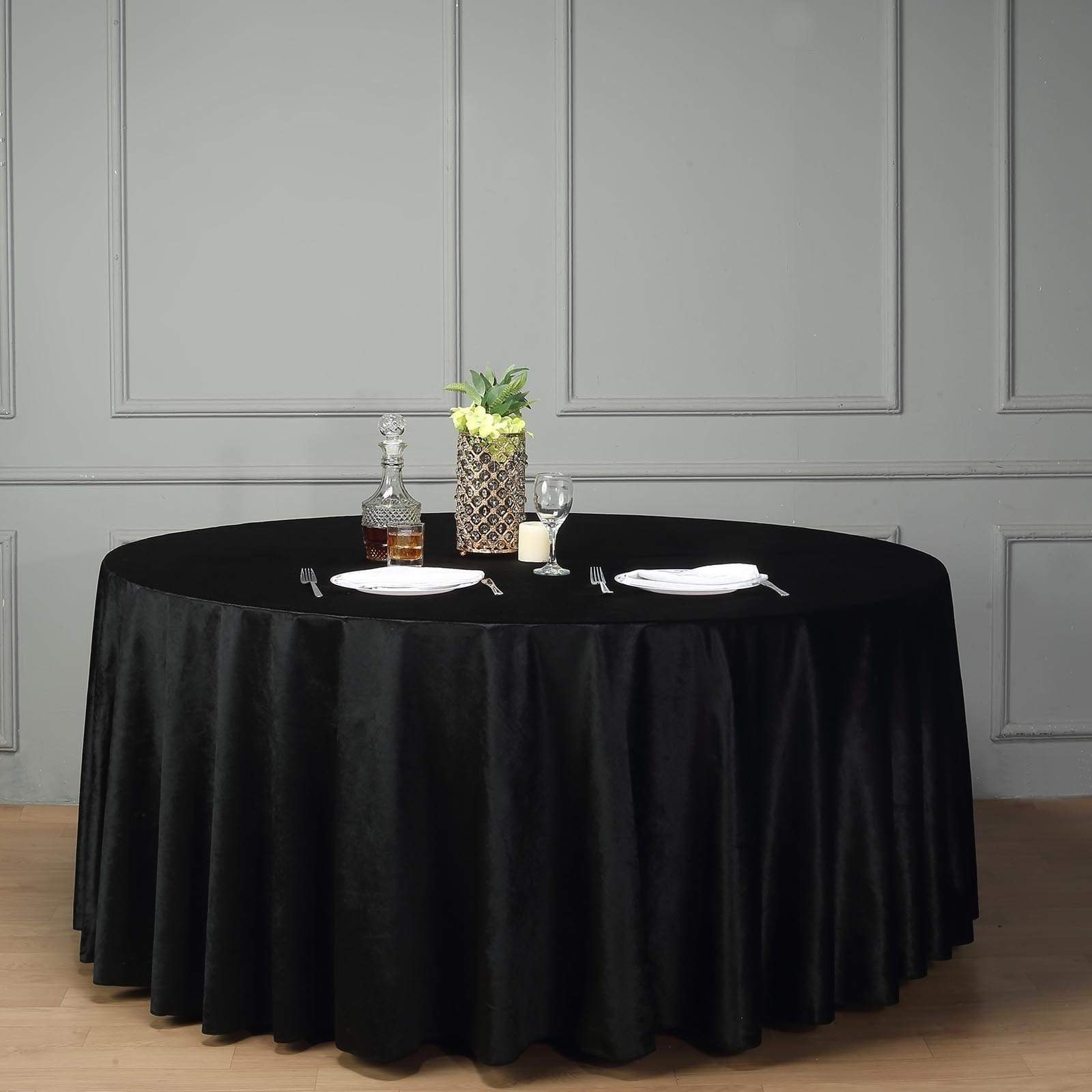 120 in Black Round Premium Velvet Tablecloth