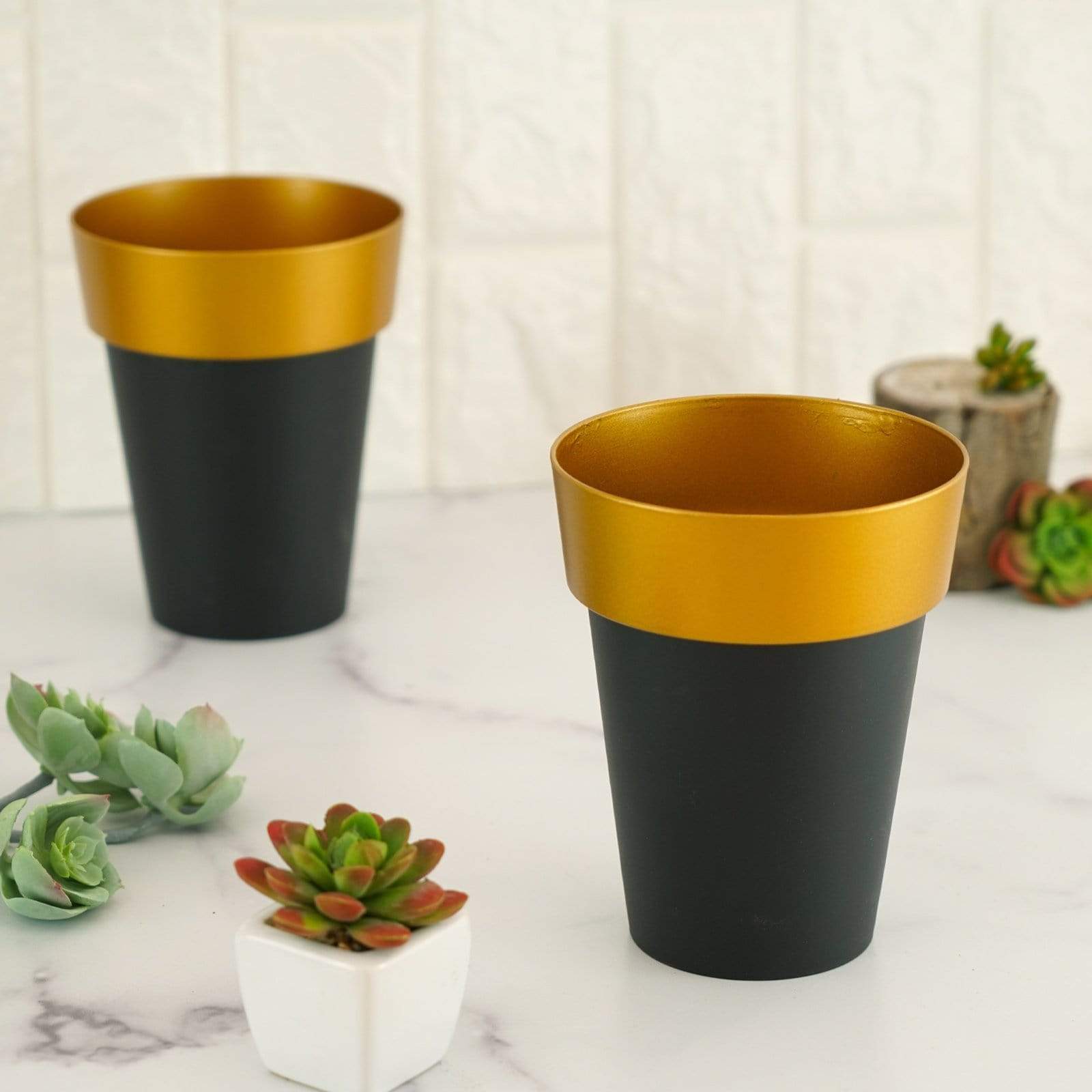 2 pcs 6 in tall Metallic Round Plastic Flower Plant Pots