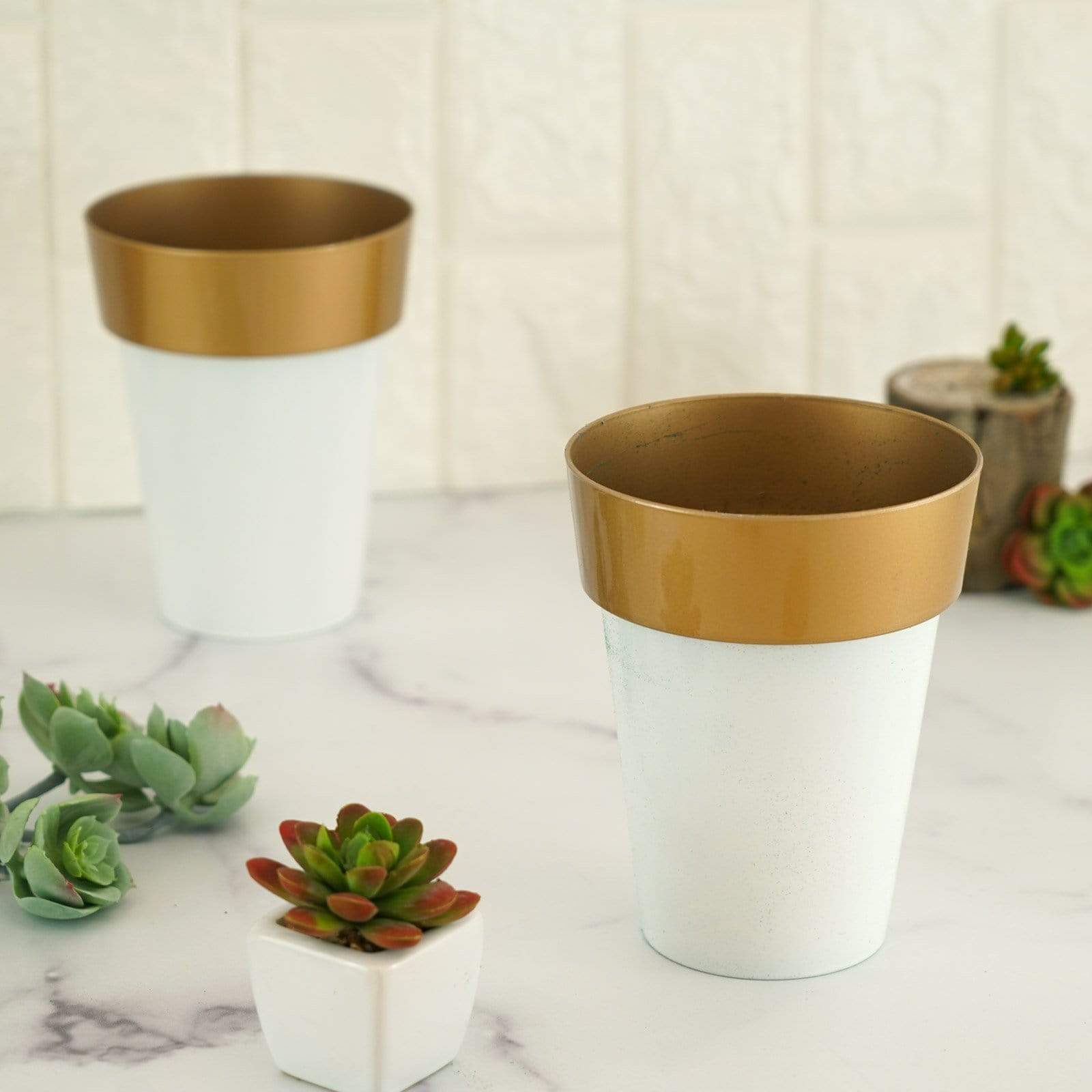 2 pcs 6 in tall Metallic Round Plastic Flower Plant Pots
