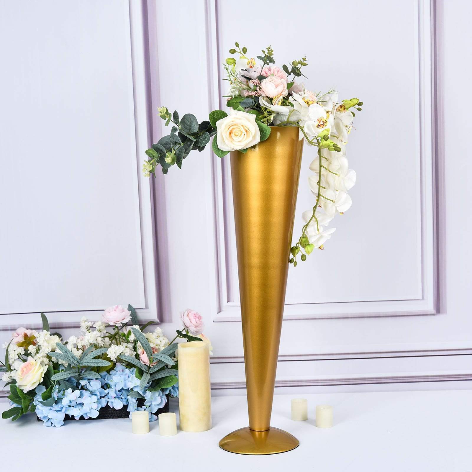 Metal Trumpet Flower Vase Centerpiece