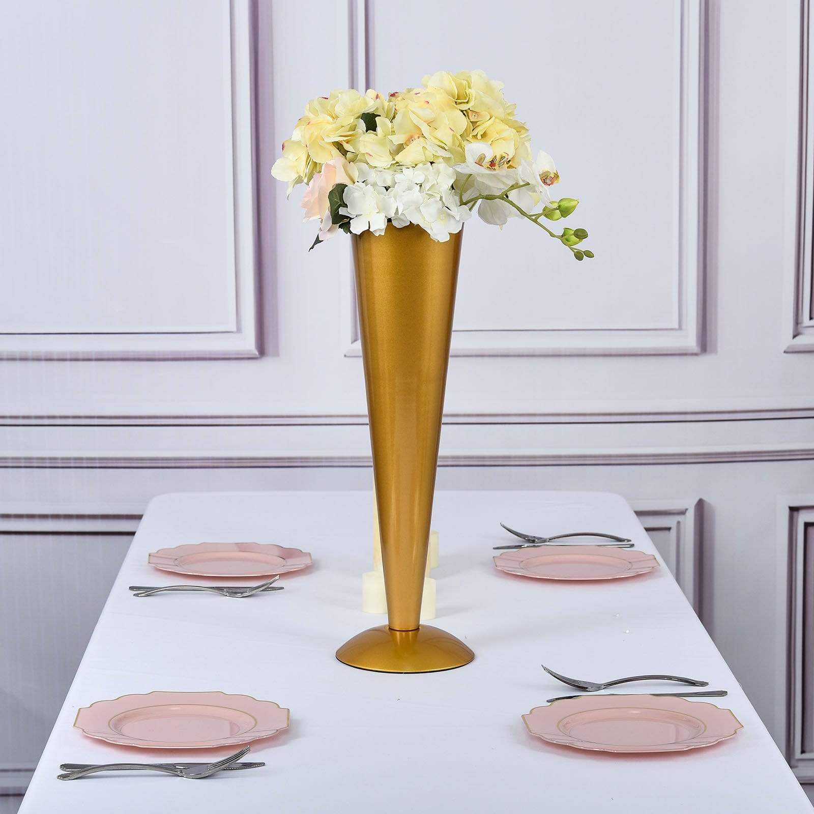 Metal Trumpet Flower Vase Centerpiece